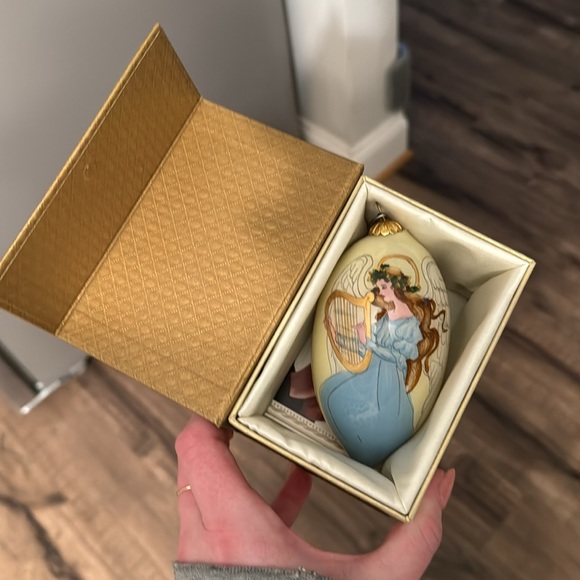 Li bien angel playing harp ornament - Picture 2 of 4